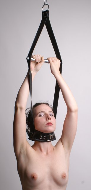 LEDERHALSBAND - Hals-Hänge-Fixierung